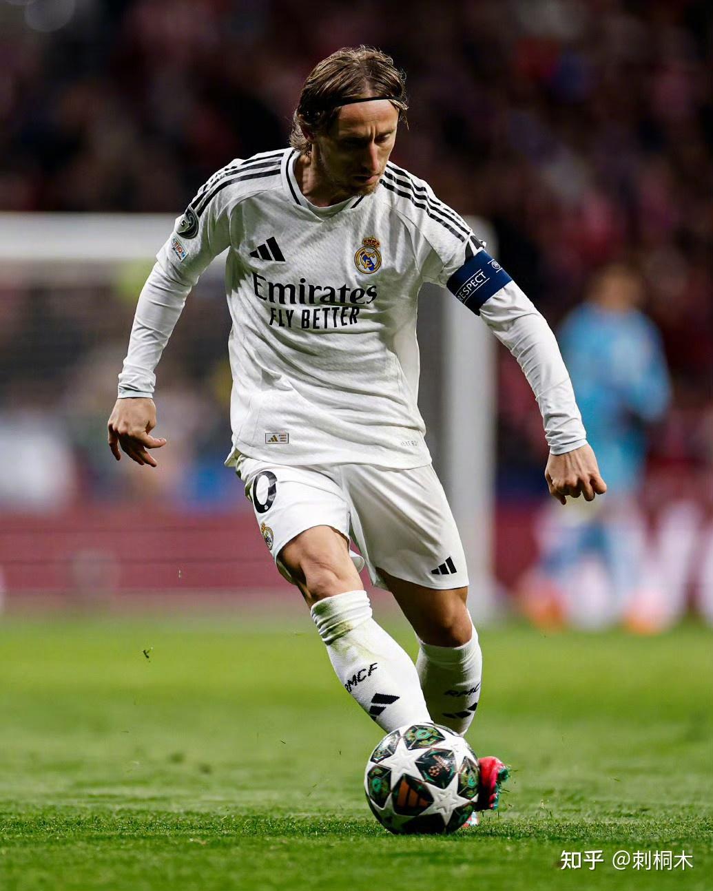 湖人防守端连续三场零封关键时段