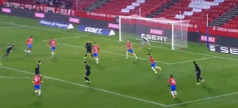 科曼：感谢拜仁邀请我回来，很荣幸与大家分享那些美好时光