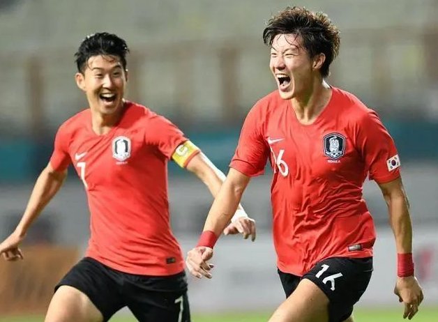 世预赛对亚美尼亚破门，雷纳托-韦加攻入国家队生涯首球