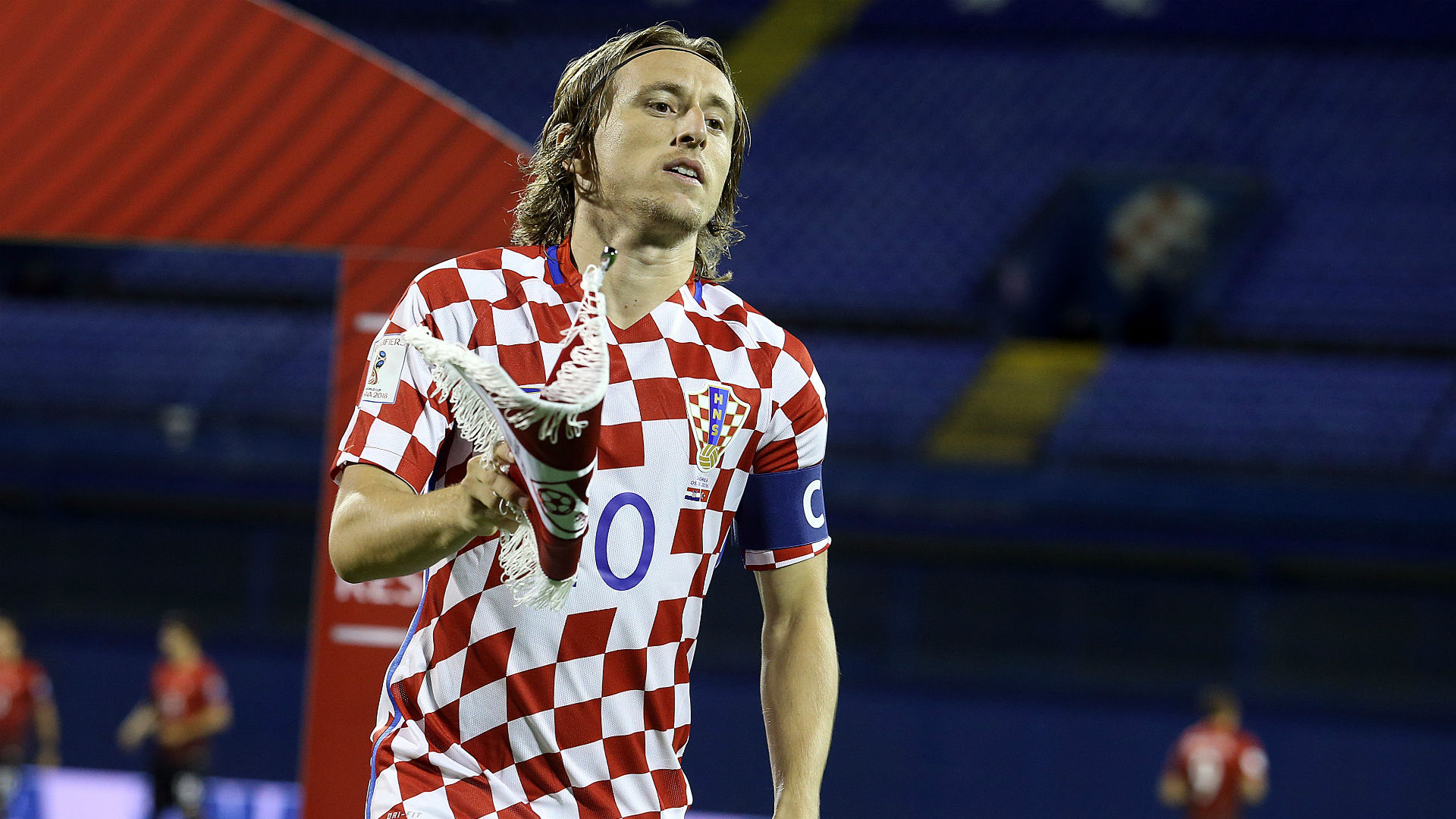 尤文官方：弗拉霍维奇成功接受了左内收肌腱撕脱修复手术